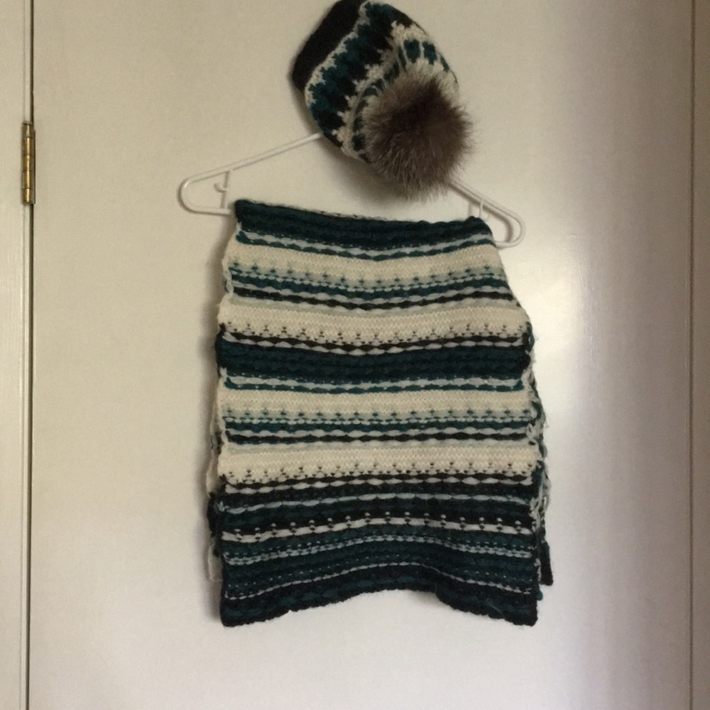Brooks Brothers Knit Blanket Scarf & Fur Pom Hat